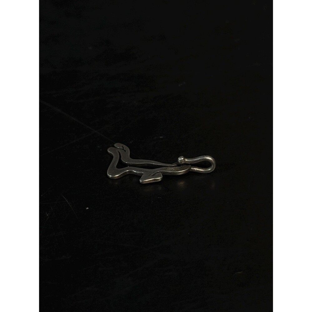 Remember Me Sterling Silver Praying Figure Pendant Charm - Picture 8 of 12